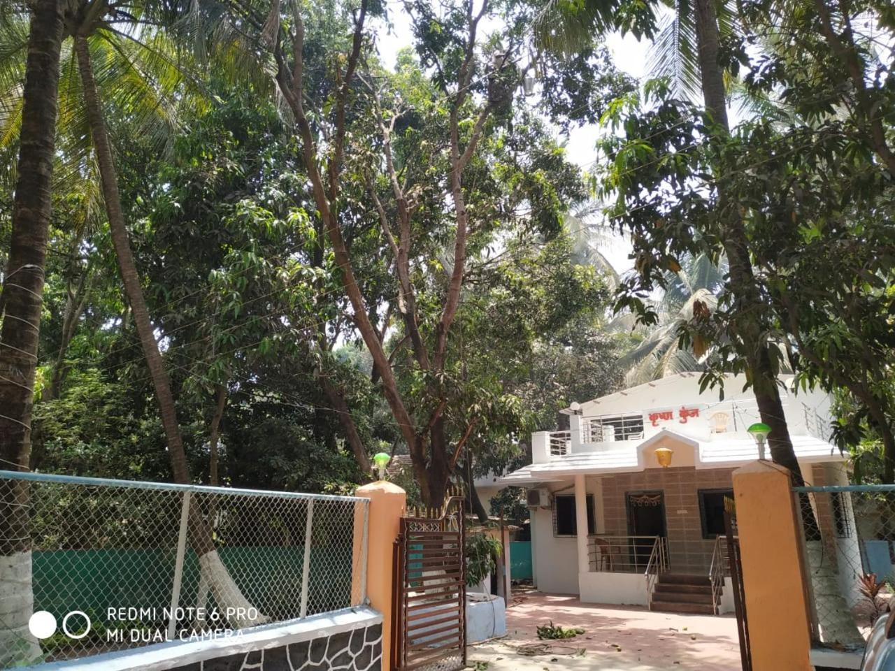 Krushna Kunj Holiday Home Алибаг Екстериор снимка